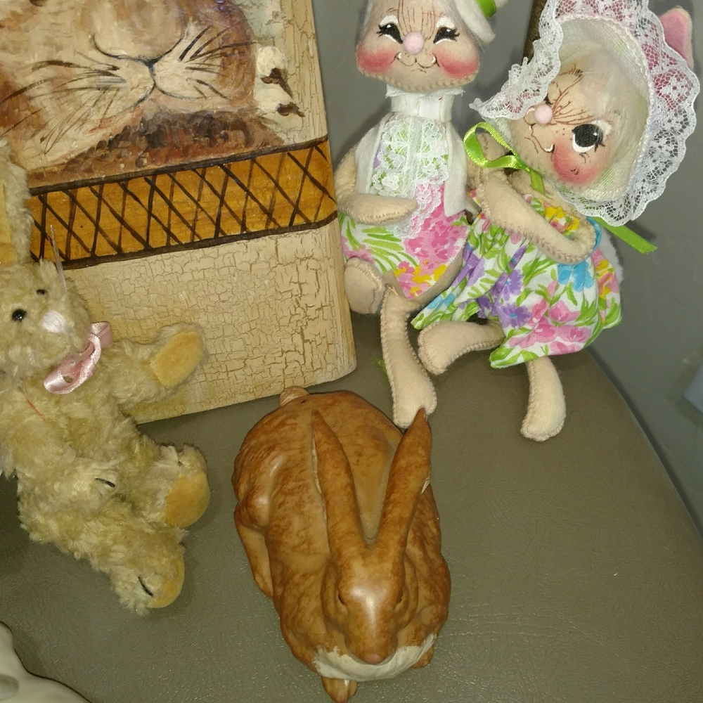 Spring/Easter Home Decor Collection - Picture 5 of 8